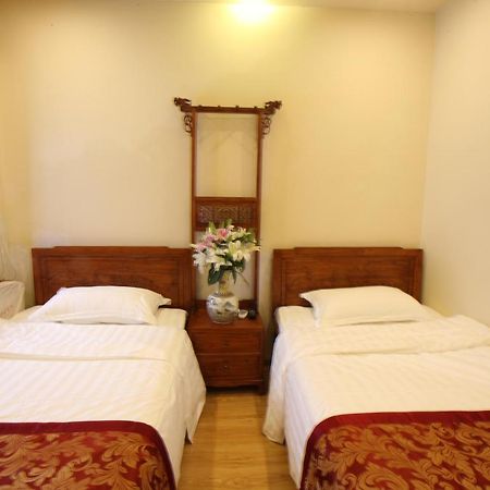 Beijing Yue Bin Ge Courtyard Hotel Exterior photo